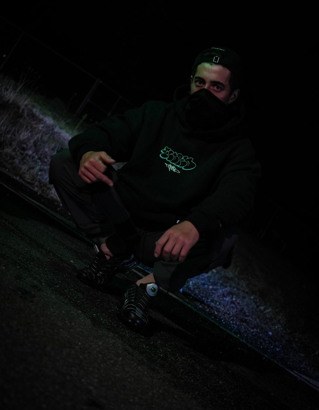 VOLTAGE THROWIE 2.0