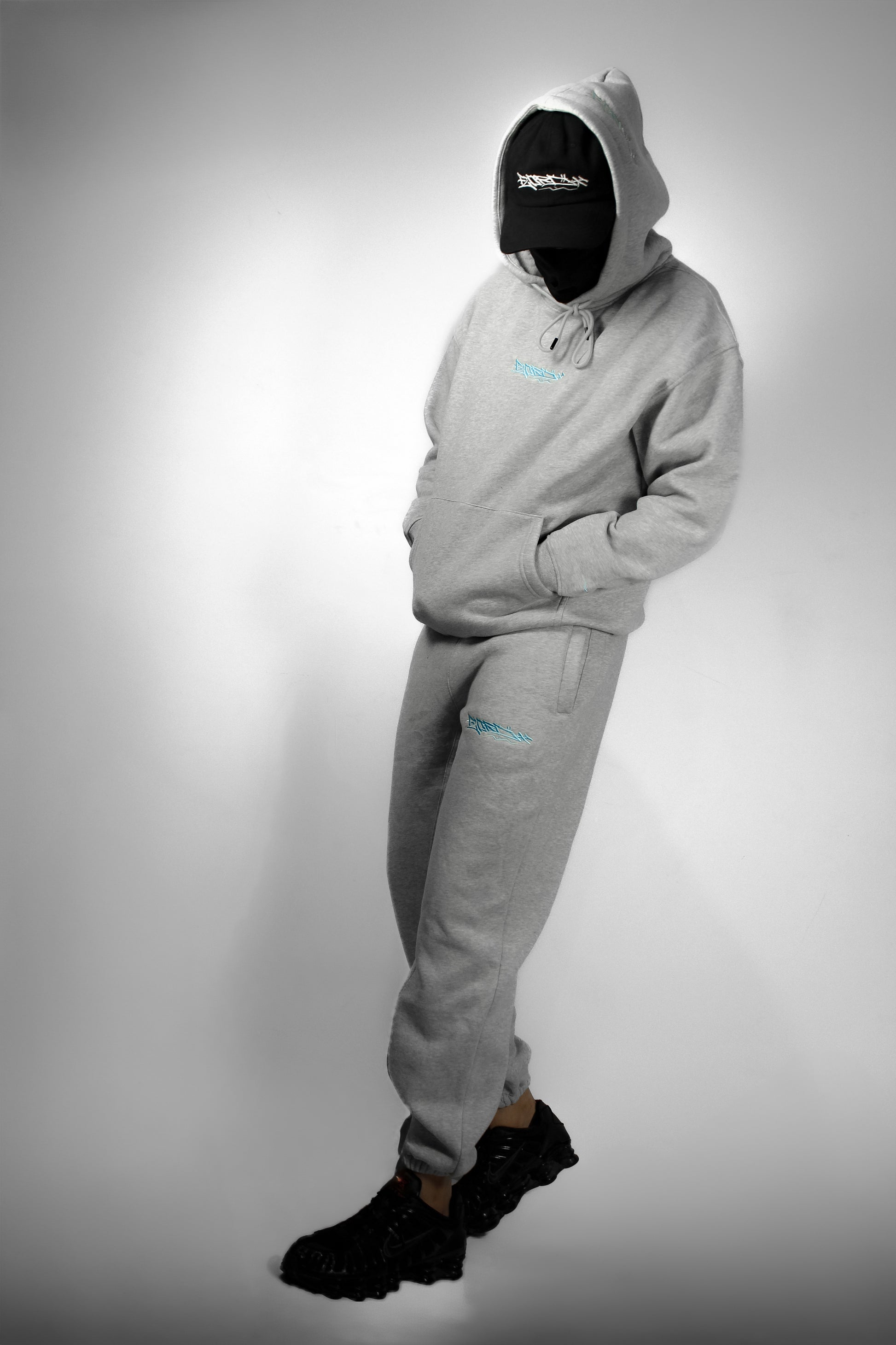 Marle Grey and Blue Premium Track-Set