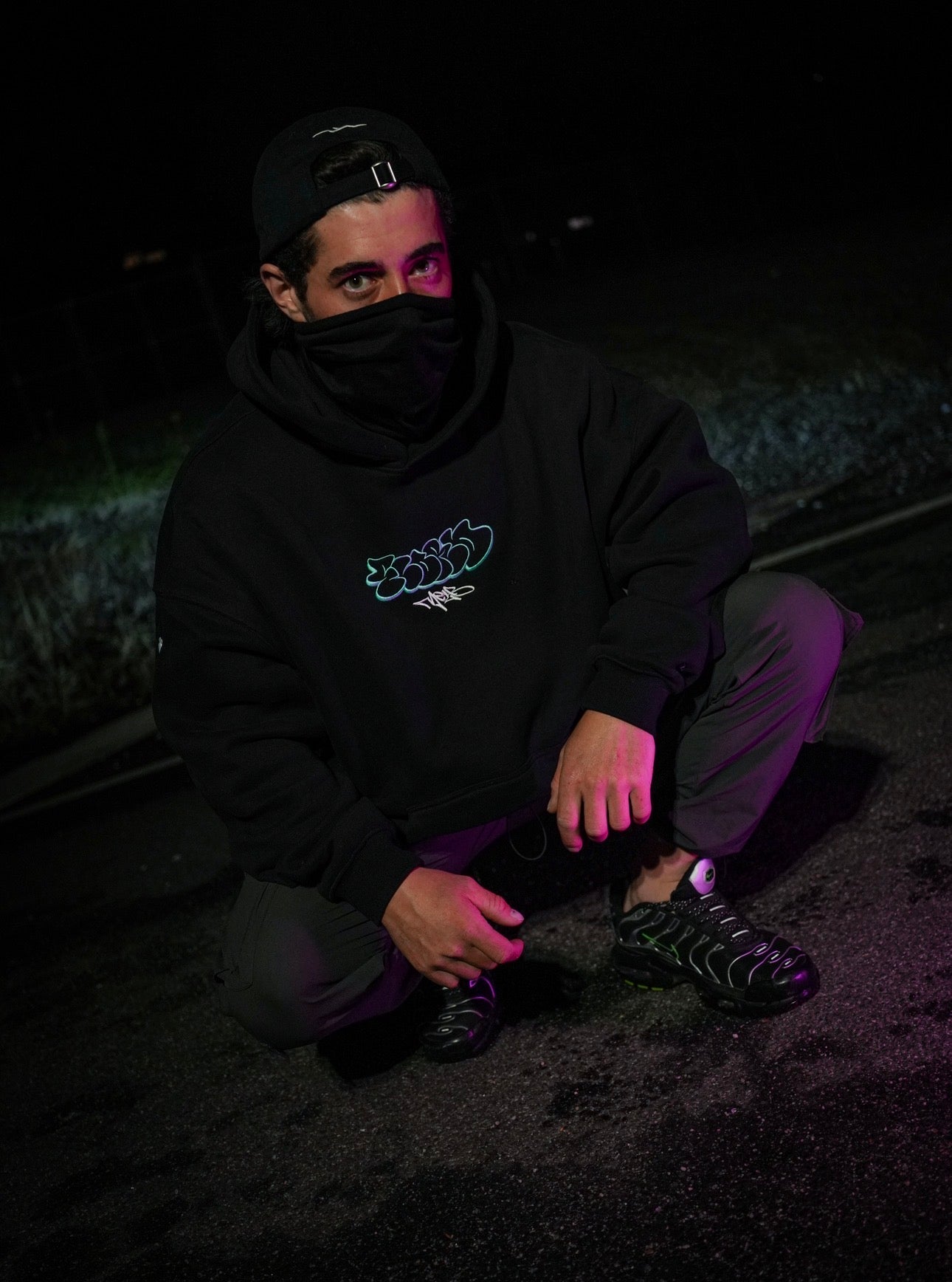 VOLTAGE THROWIE 2.0