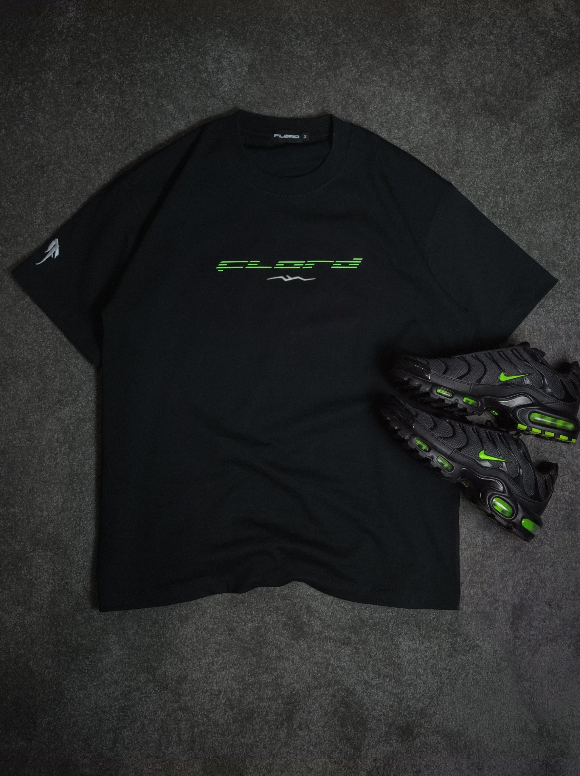 Black Heavyweight Glow Tee