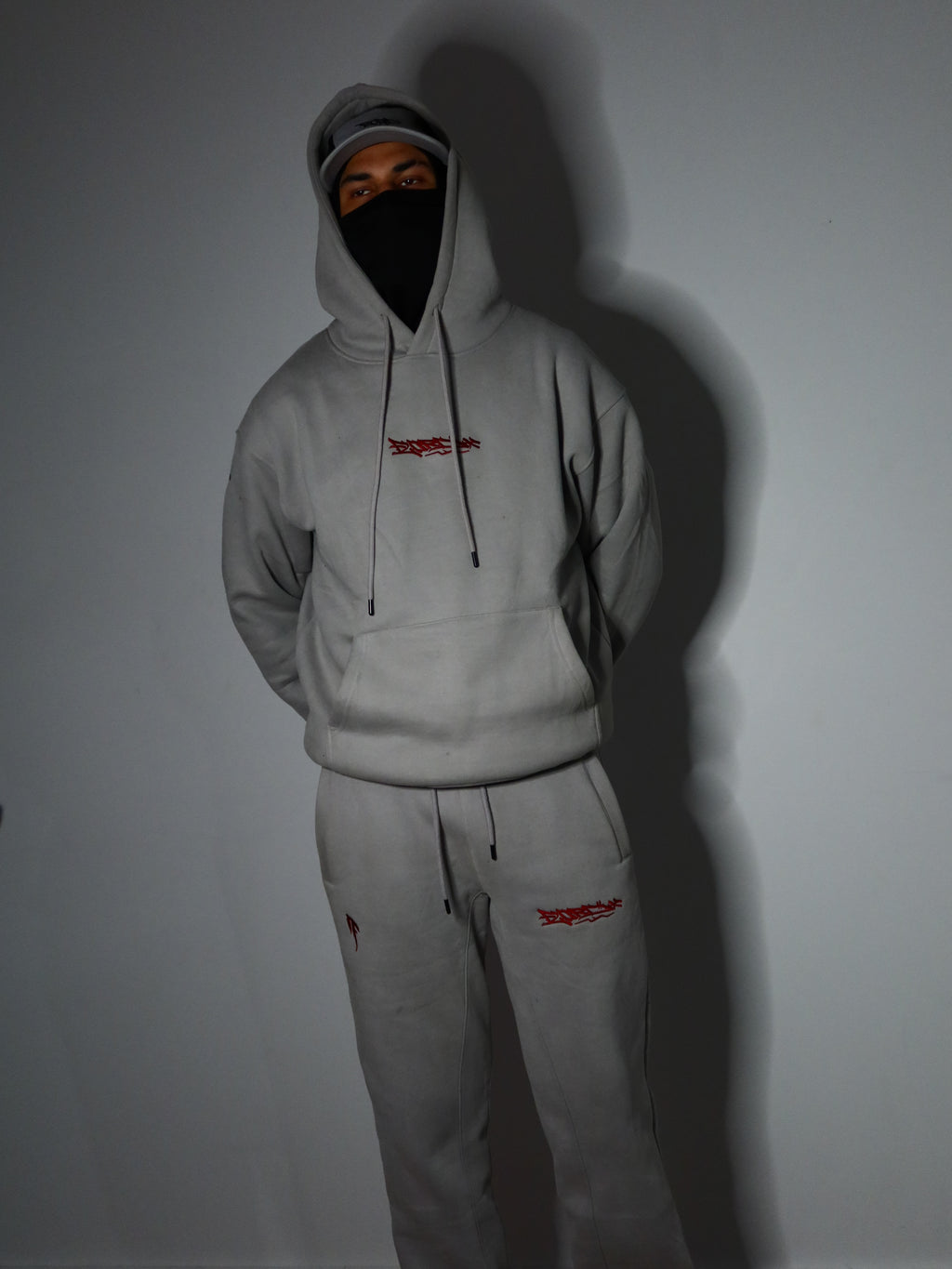 Solid Grey and Red Premium Track-Set